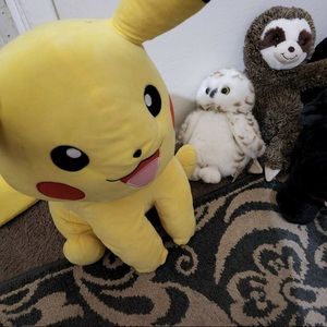 Pokémon stuffed animal, like new